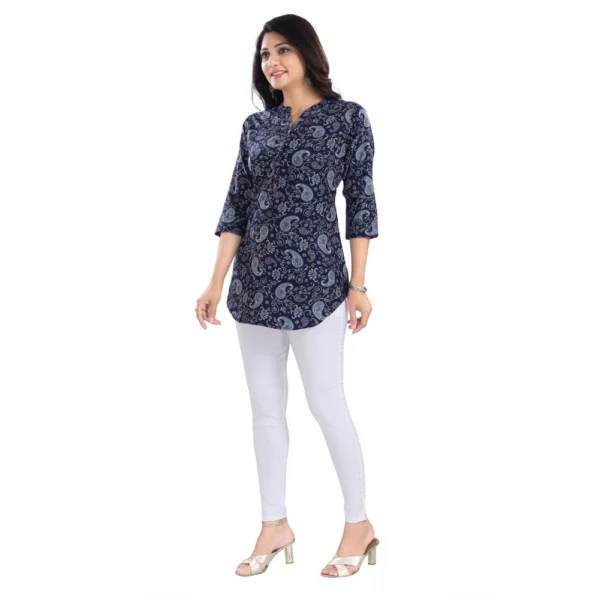 Generic Women's 3/4th Sleeve Polyester Tunic Short Top (Blue) - Image 2