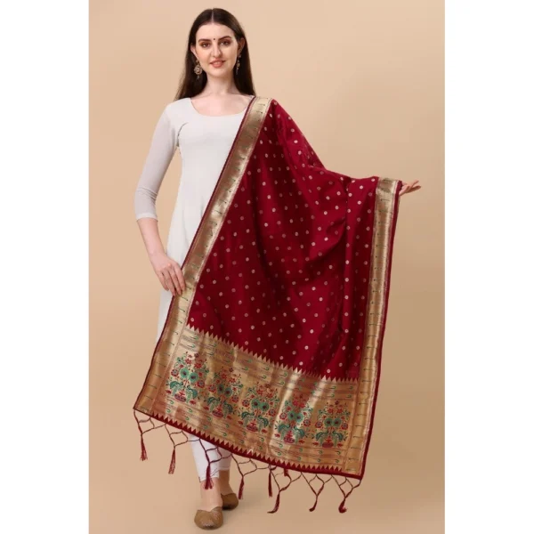 Generic Women's Silk Pure Zari weaving Duppatta (Maroon, Length: 2-2.3 Mtrs) - Image 2
