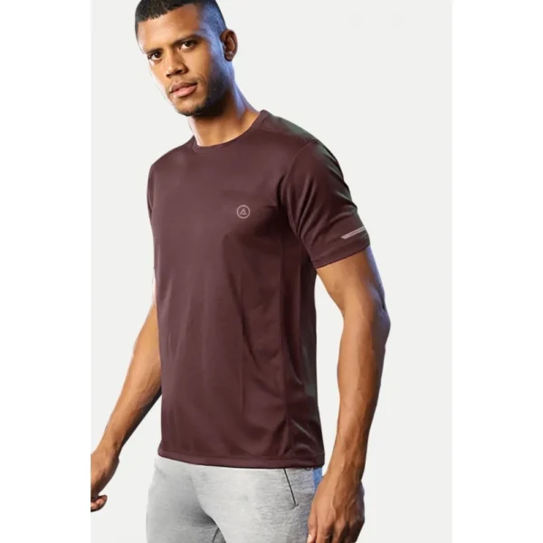 Men's?Casual Half sleeve Solid?Polyester Crew Neck T-shirt (Maroon) - Image 3