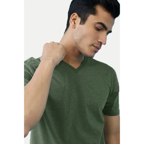 Men's?Casual Half sleeve Solid?Cotton V Neck T-shirt (Green) - Image 3