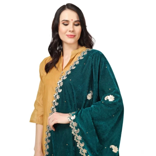 Women's Velvet Gotta Patti Dupatta (Dark Green, Length:?2.25 to 2.50 Mtr) - Image 4