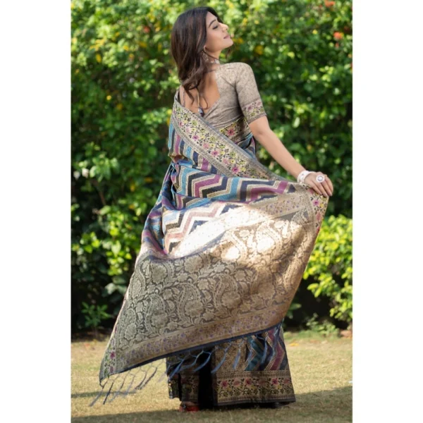 ?Women's Organza Printed Saree With Unstitched Blouse (Teal, 5-6 Mtrs) - Image 2