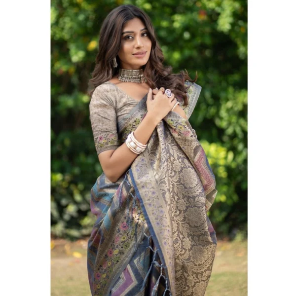 ?Women's Organza Printed Saree With Unstitched Blouse (Teal, 5-6 Mtrs) - Image 4