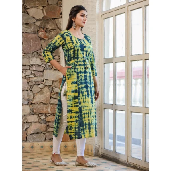 Women's Cotton Dyed 3/4 Sleeve Round Neck Kurti (Green) - Image 4
