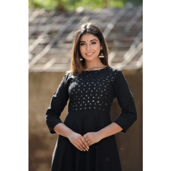 Women's Cotton Solid 3/4 Sleeve Round Neck Kurti (Black) - Image 2