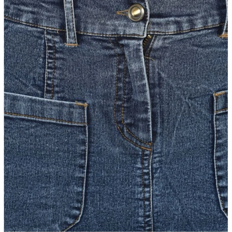 Alternative view of Women's Denim Front Pocket Buttoned Skirt (Blue)