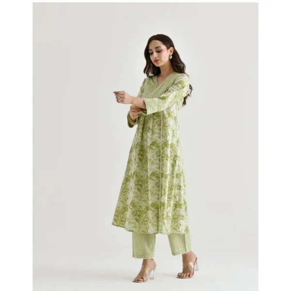 Women's Cotton Blend Printed V Neck Kurti with Pant Set (Green) - Image 4