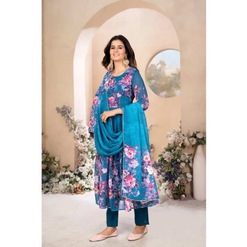 Georgette Printed 3/4th Sleeve Kurti With Pant And Dupatta Set (Blue)