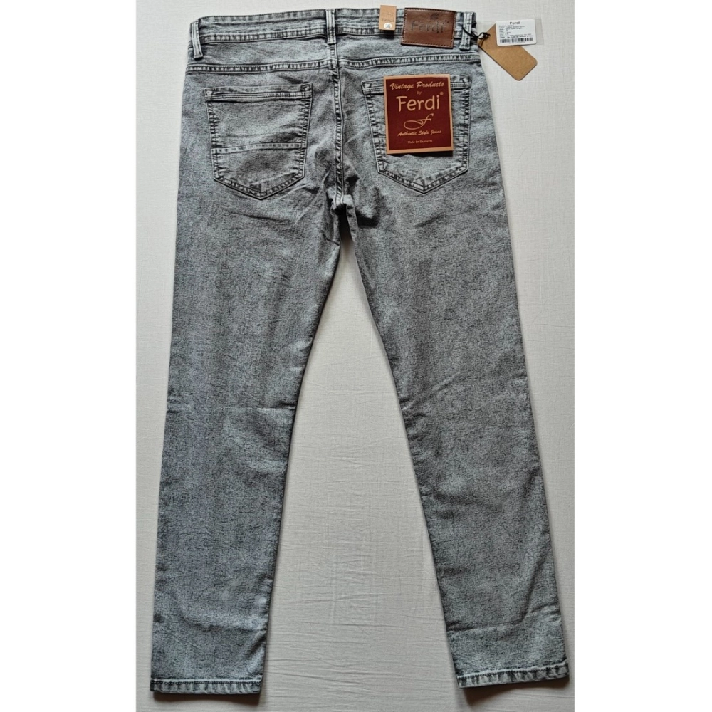 Men's Cotton Blended Solid Tapered Jeans (Grey) - Image 4