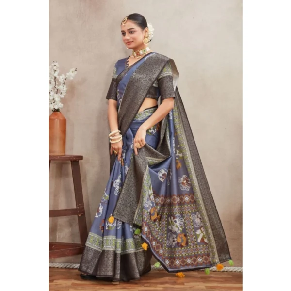 Women's Crepe Silk Printed Saree With Unstitched Blouse 5.5Mtr (Grey) - Image 3