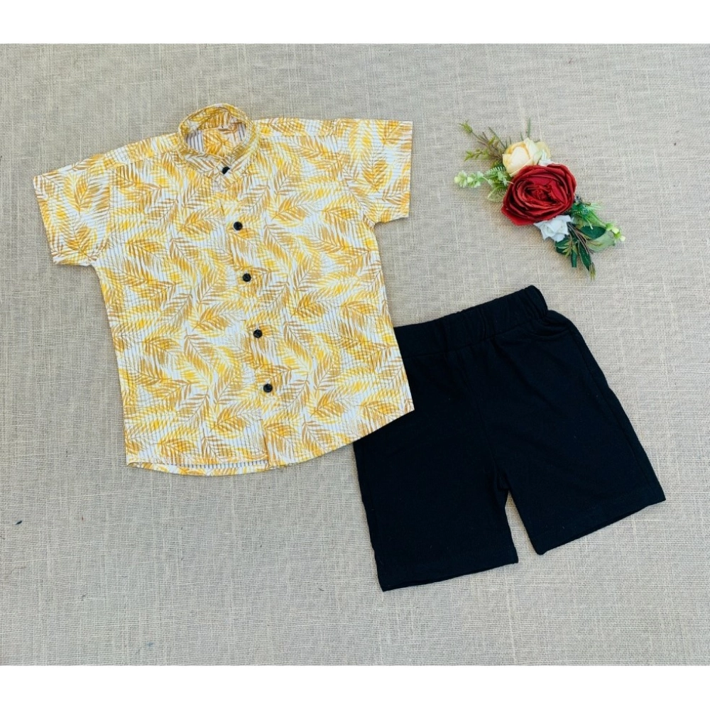 Boy's Cotton Blend Printed Short Sleeve Shirt and Shorts Set (MultiColor)