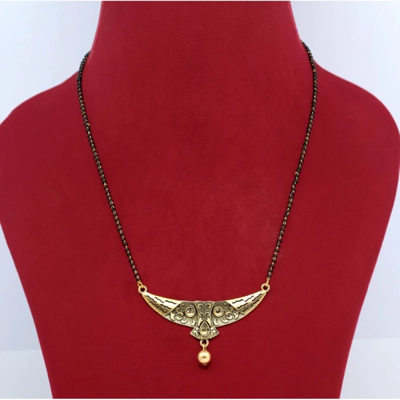 Alternative view of Women's Assorted Color 5 Piece Of Mangalsutra Combo