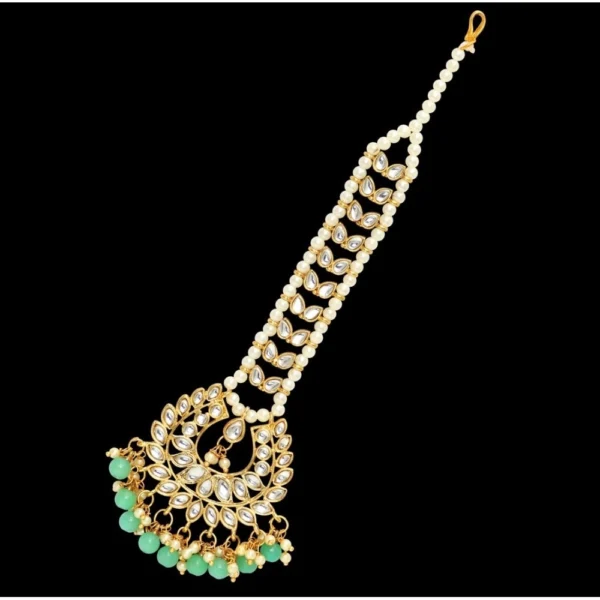 Women's Green Color Imitation Pearl & Kundan Maang Tikka - Image 2