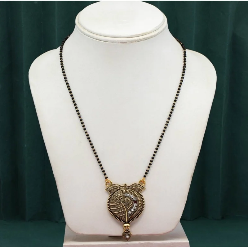 Alternative view of Women's Gold Color 5 Piece Of Mangalsutra Combo