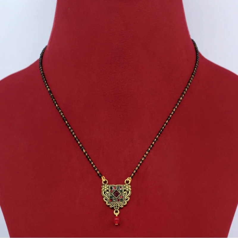 Alternative view of Women's Maroon & Green Color 5 Piece Of Mangalsutra Combo