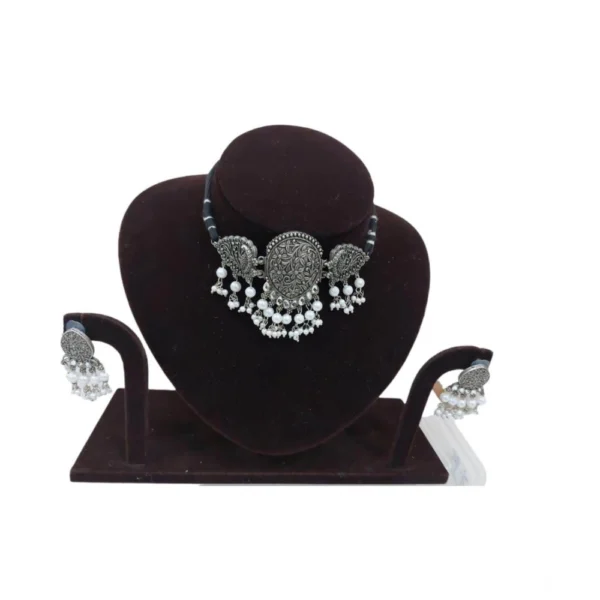 Women's Rose Gold Plated Alloy Necklace & Earings Set (Silver) - Image 5