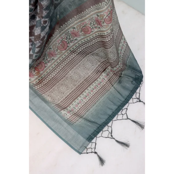 Women's Linen Digital Print Saree With Unstitched Blouse 5.5Mtr (Grey) - Image 2