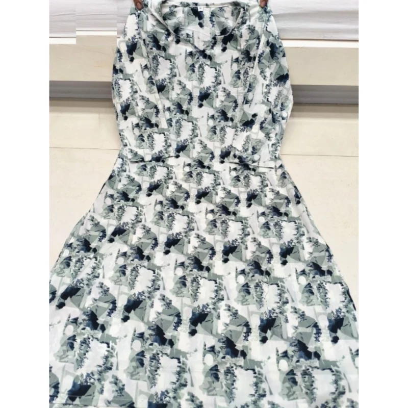 Women's Cotton Blended Printed 3/4th Sleeve V Neck Kurti (Blue)