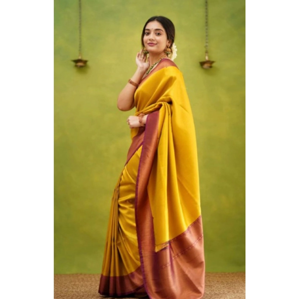 Women's Silk Printed Saree With Unstitched Blouse 5.5Mtr (Yellow) - Image 3