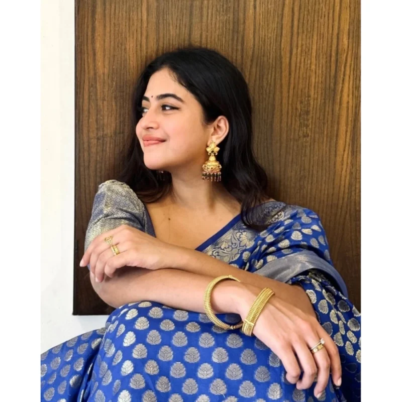 Alternative view of Women's Silk Printed Saree With Unstitched Blouse 5.5Mtr (Royal Blue)