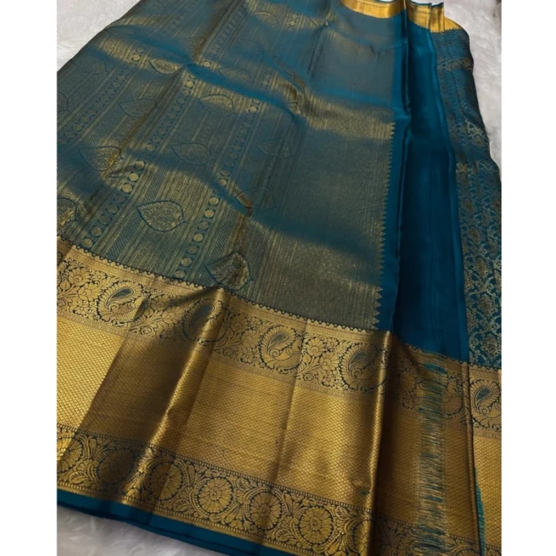 Alternative view of Women's Silk Printed Saree With Unstitched Blouse 5.5Mtr (Rama)