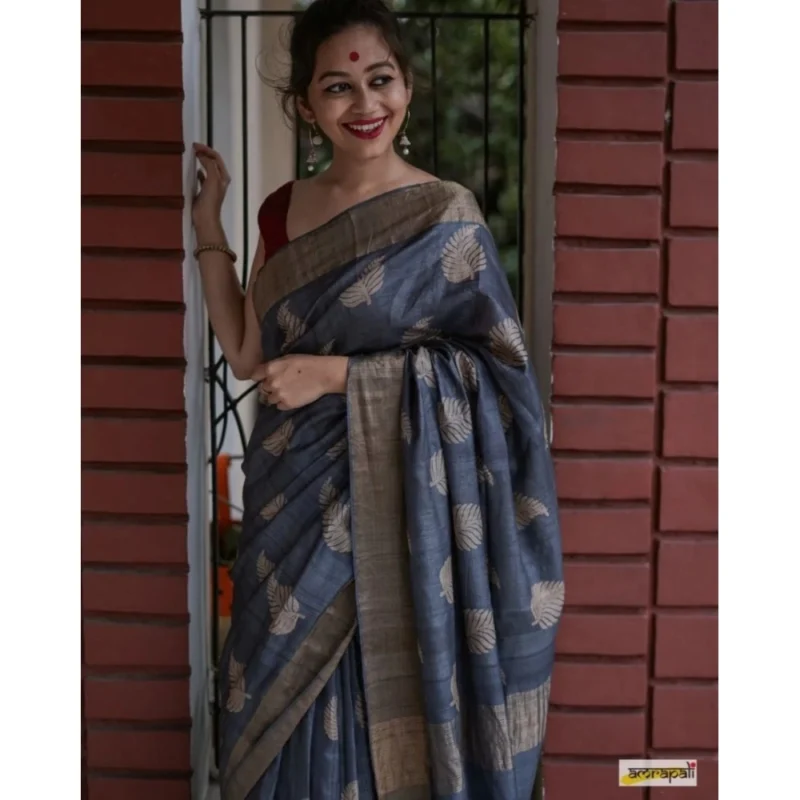 Alternative view of Women's Silk Printed Saree With Unstitched Blouse 5.5Mtr (Grey)