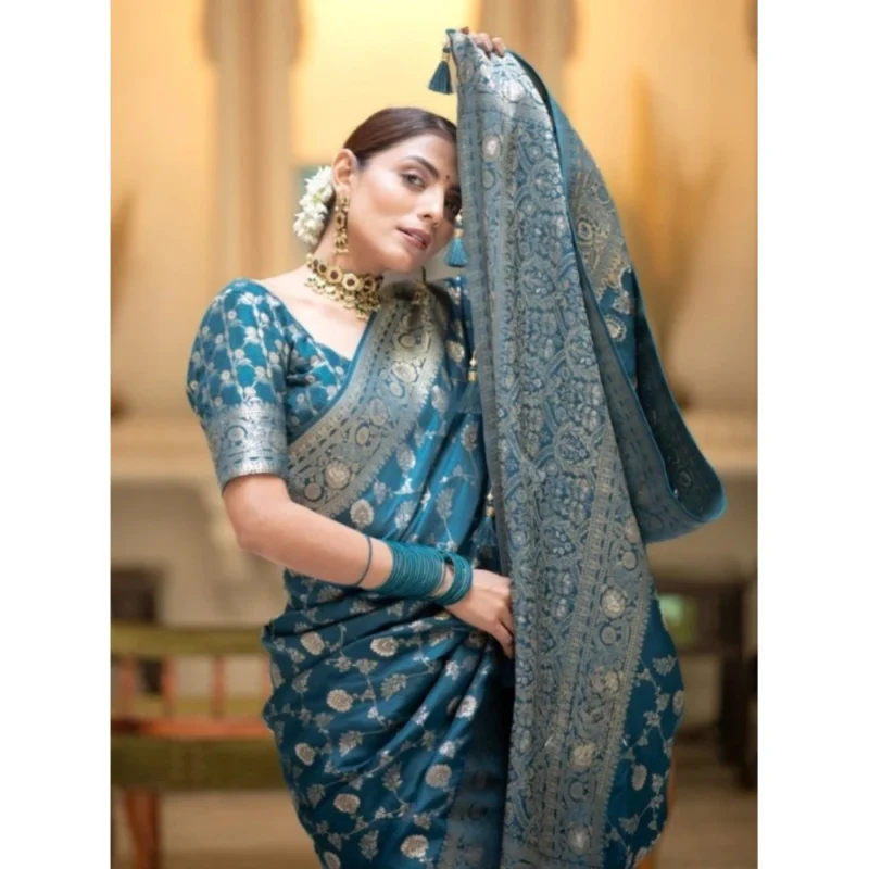 Alternative view of Women's Silk Printed Saree With Unstitched Blouse 5.5Mtr (Rama)