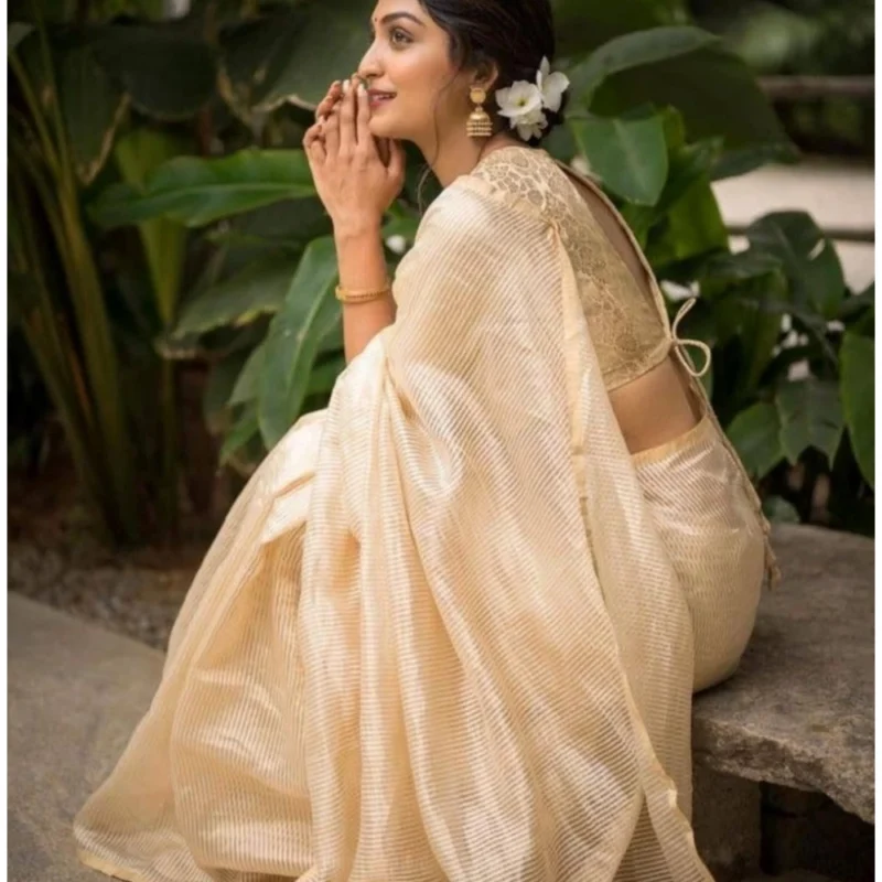 Alternative view of Women's Silk Printed Saree With Unstitched Blouse 5.5Mtr (Off White)