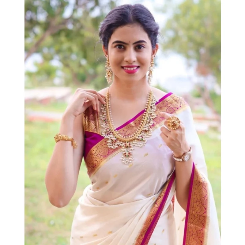 Alternative view of Women's Silk Printed Saree With Unstitched Blouse 5.5Mtr (White)