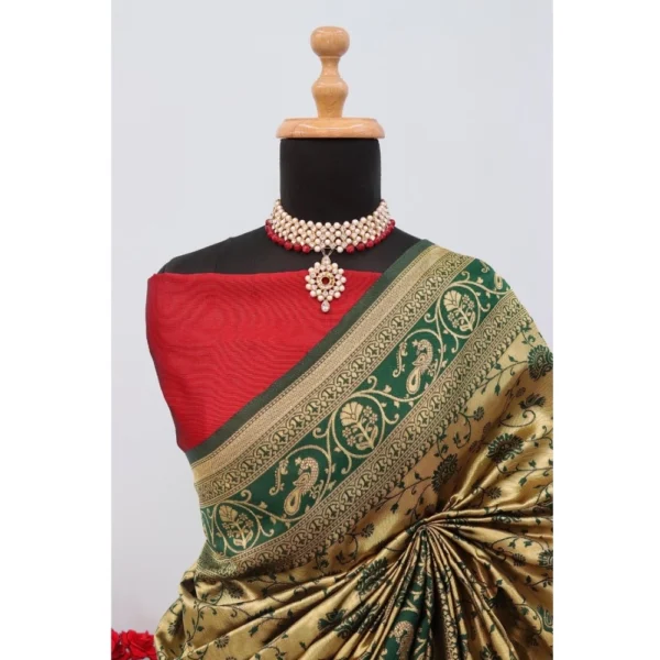 Women's Banarasi Printed Saree With Unstitched Blouse 5.5Mtr (Golden) - Image 3