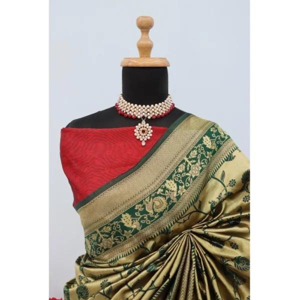 Women's Banarasi Printed Saree With Unstitched Blouse 5.5Mtr (Golden) - Image 2