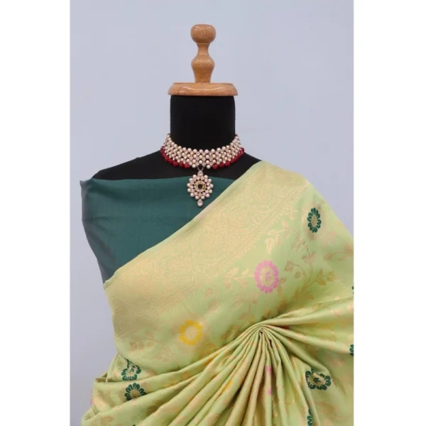 Women's Banarasi Printed Saree With Unstitched Blouse 5.5Mtr (Light Green) - Image 2