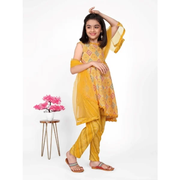 Girl's Cotton Printed Kurti With Bottom Dupatta Set (Yellow) - Image 5