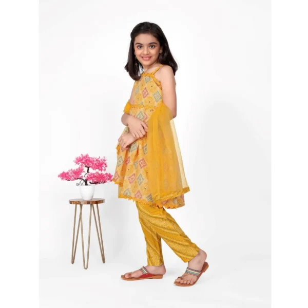 Girl's Cotton Printed Kurti With Bottom Dupatta Set (Yellow) - Image 4