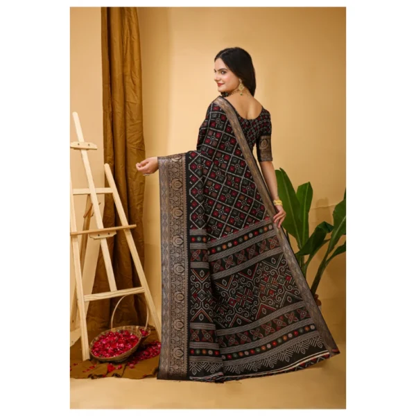Women's Soft Dola Cotton Kalamkari Printed Saree With Unstitched Blouse 5.5Mtr (Black) - Image 3