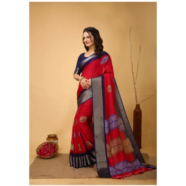 Women's Soft Blooming Marshmallow Fabric Kalamkari Printed Saree With Unstitched Blouse 5.5Mtr (Red) - Image 4