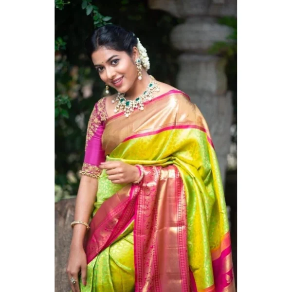 Women's Litchi silk Printed Saree With Unstitched Blouse (Green) - Image 3