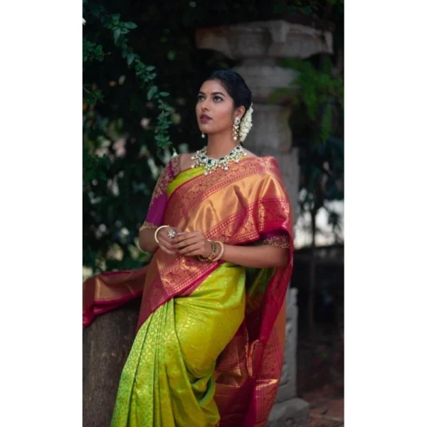 Women's Litchi silk Printed Saree With Unstitched Blouse (Green) - Image 2