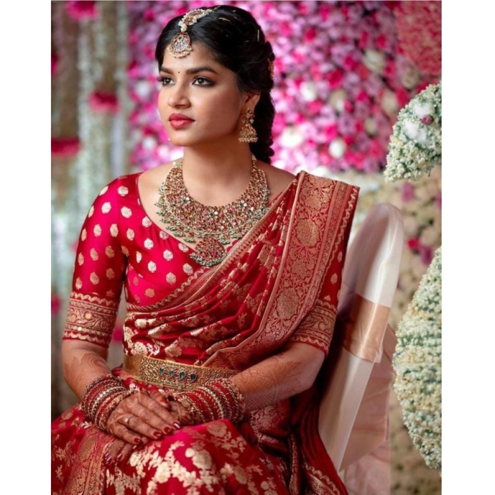 Women's Litchi silk Printed Saree With Unstitched Blouse (Red) - Image 2