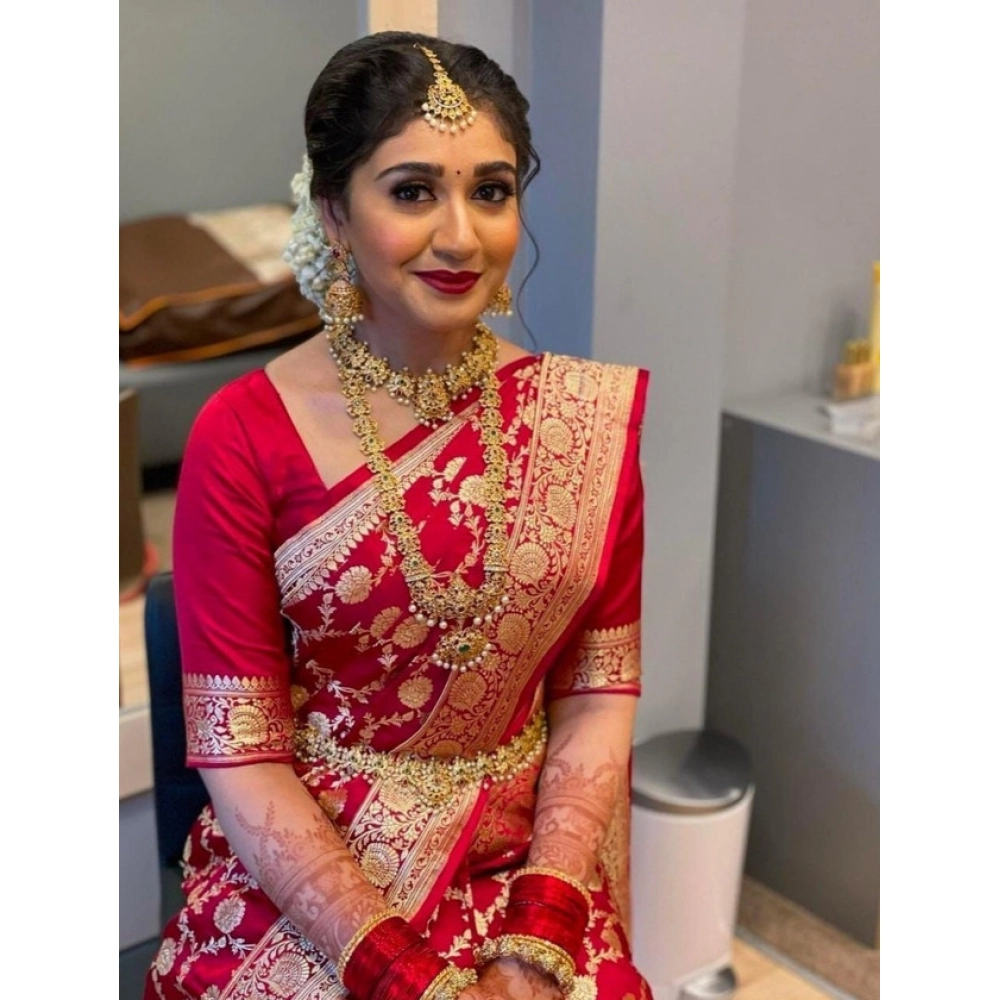 Women's Litchi silk Printed Saree With Unstitched Blouse (Red)