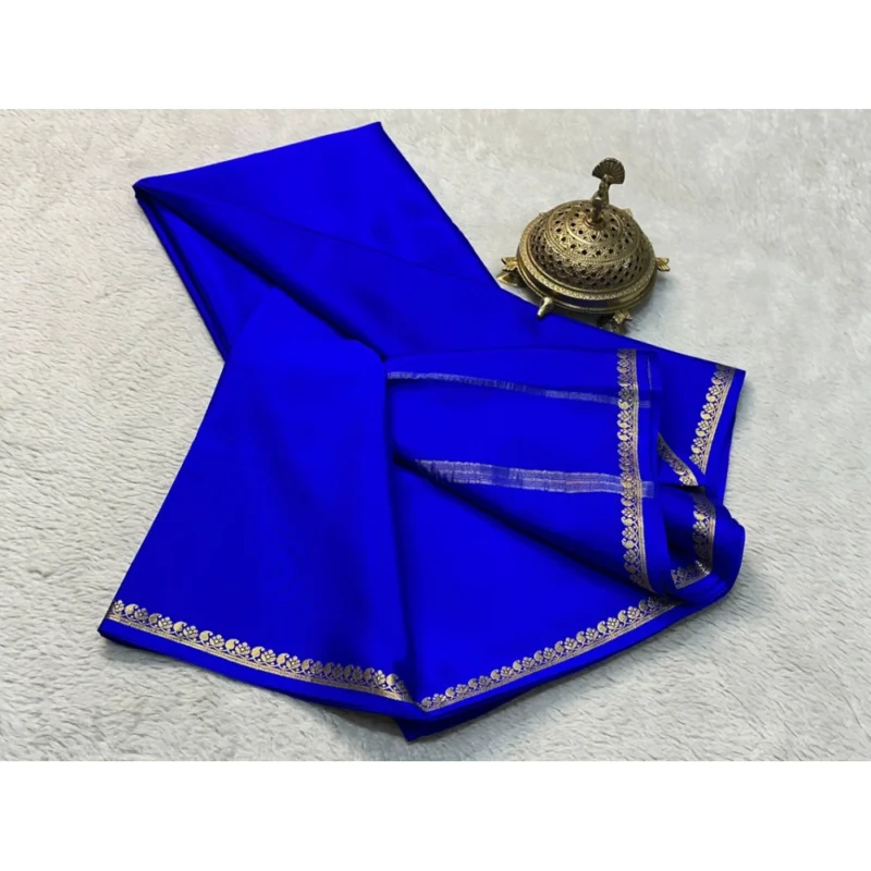 Alternative view of Women's Crepe Chit Pallu Solid Saree With Unstitched Blouse 5.5Mtr (Blue)