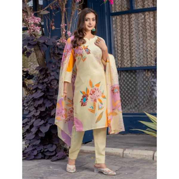 Women's Cotton Blend Printed Kurti With Pant Dupatta Set (Cream) - Image 4