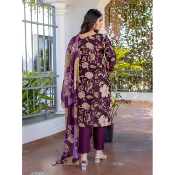 Women's Cotton Blend Printed Kurti With Pant Dupatta Set (Purple) - Image 4