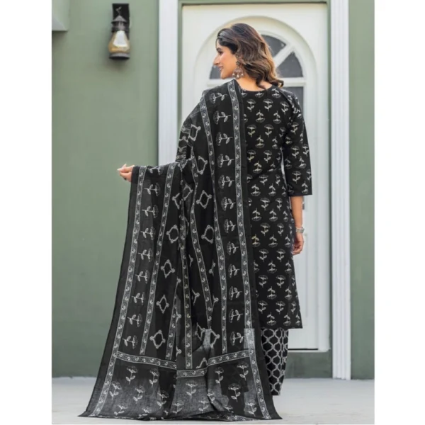 Women's Cotton Blend Printed Kurti With Pant Dupatta Set (Black) - Image 4