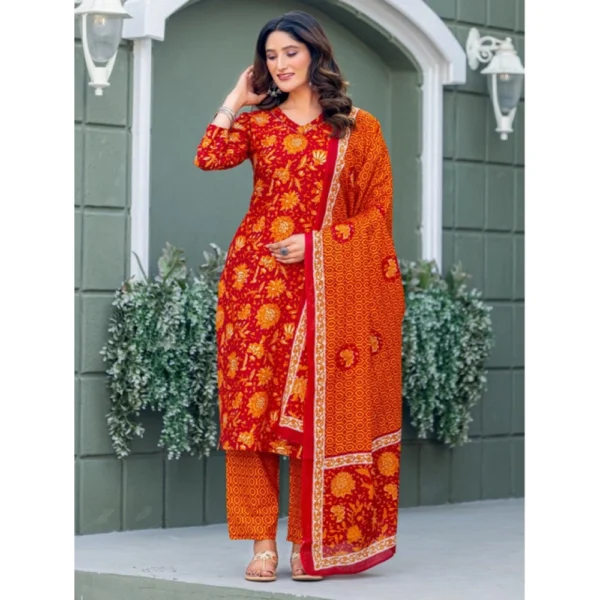 Women's Cotton Blend Printed Kurti With Pant Dupatta Set (Maroon) - Image 3