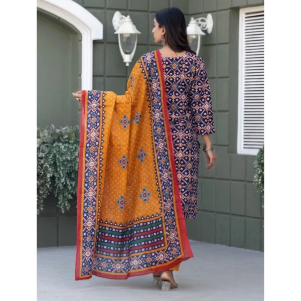 Women's Cotton Blend Printed Kurti With Pant Dupatta Set (Navy Blue) - Image 5