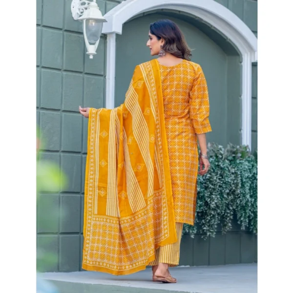 Women's Cotton Blend Printed Kurti With Pant Dupatta Set (Yellow) - Image 5
