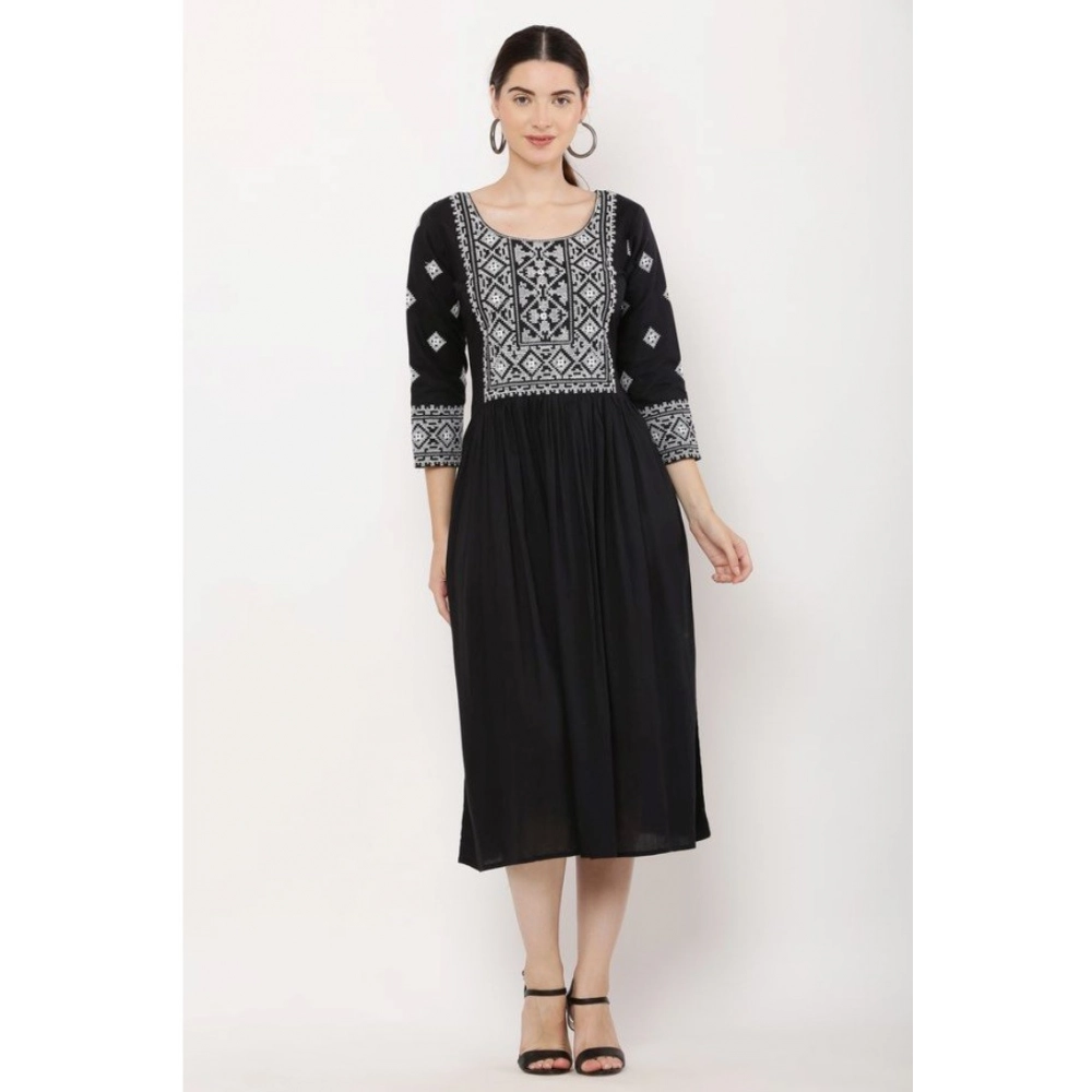 Women's Casual Rayon 3-4th Sleeves Kurti (Black) - Image 5