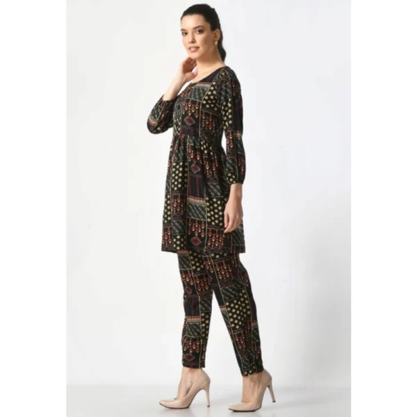 Women's Casual Crepe 3-4th Sleeves Cord Set (Black) - Image 3