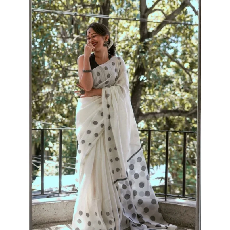 Alternative view of Women's Soft Lilan Printed Saree With Unstitched Blouse 5.5Mtr (White)